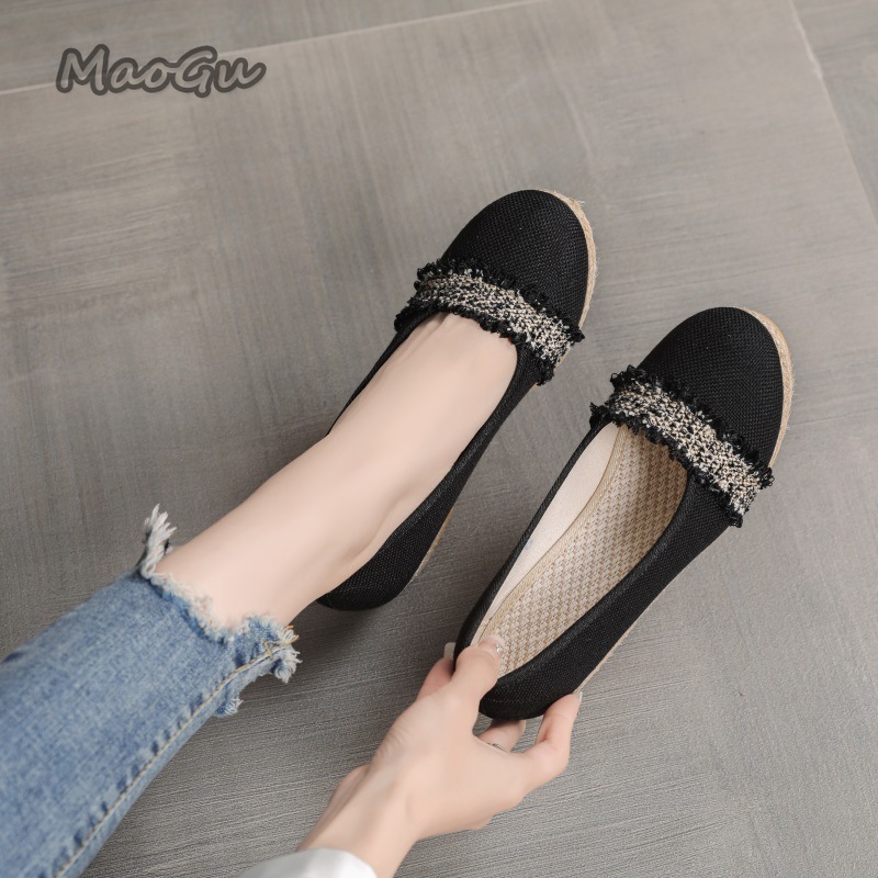 Women's Espadrille Wedges Shoe - огляд і ціна Espadrille Wedge Shoes