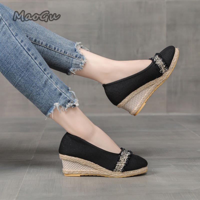 Women's Espadrille Wedges Shoe - огляд і ціна Espadrille Wedge Shoes
