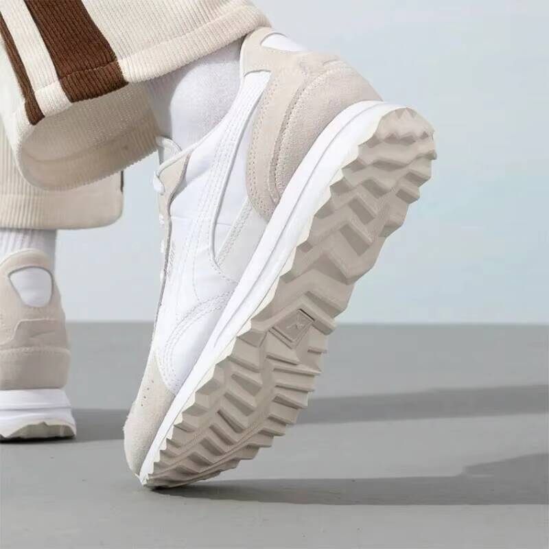 New Hot Puma White Lightweight - огляд і ціна Women Shoes Jordan