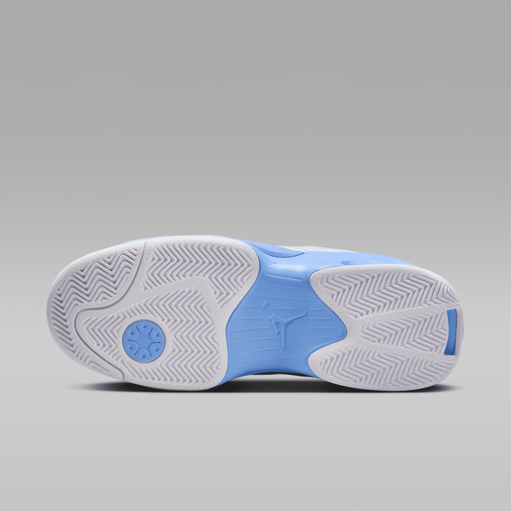 Jordan Max Aura 6 Women's Shoe - огляд і ціна Women Shoes Jordan