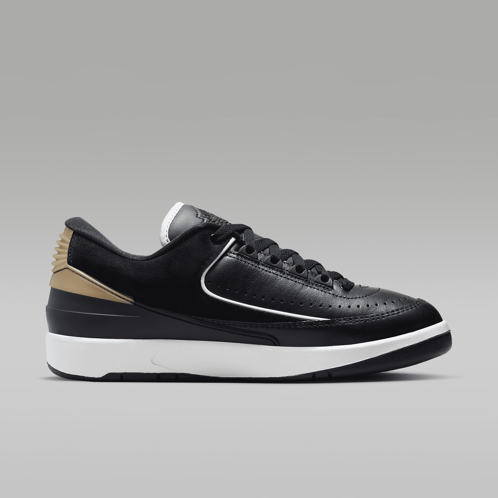 Air Jordan Womens 2 Retro Low  - огляд і ціна Women Shoes Jordan