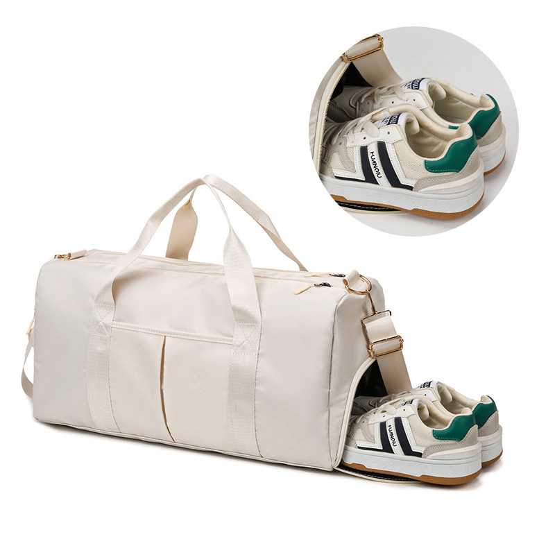 Sports Gym Duffel Bag for Men  - огляд і ціна Women'S Shoes Ecco
