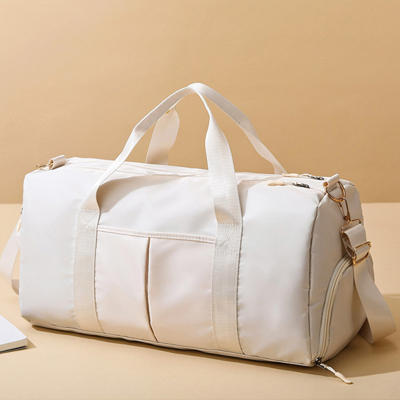 Sports Gym Duffel Bag for Men  - огляд і ціна Women'S Shoes Ecco