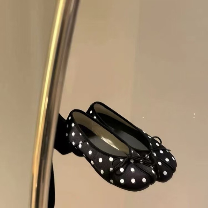 Sweet Bow Women's Spring 2026  - огляд і ціна Shoes Women Pumps