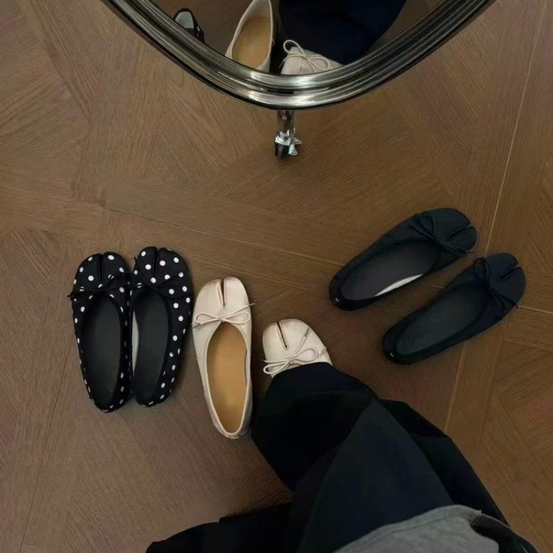 Sweet Bow Women's Spring 2026  - огляд і ціна Shoes Women Pumps