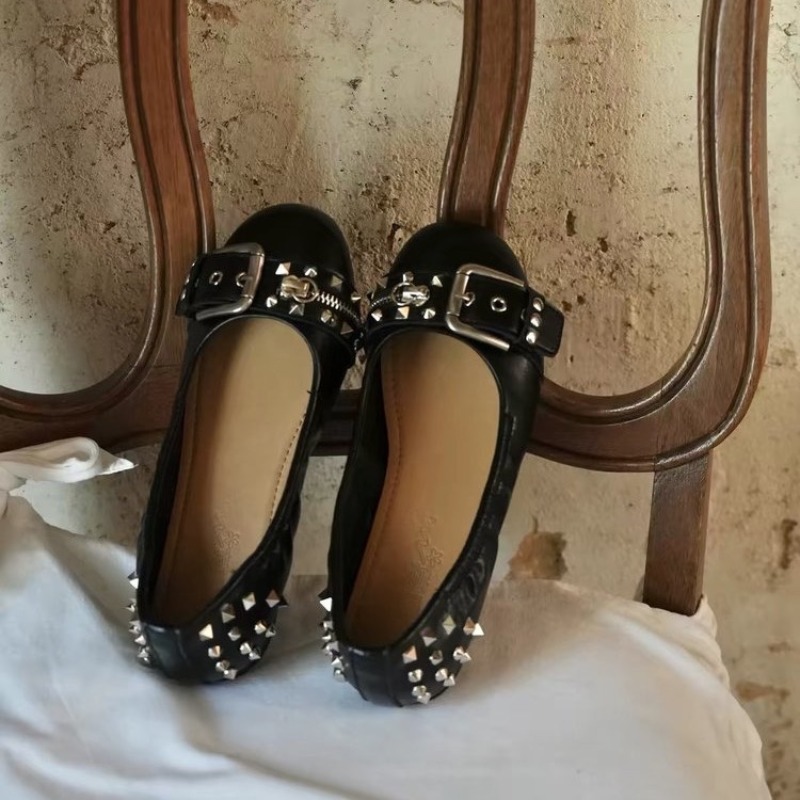 Bolt Round-head Single Shoe Wo - огляд і ціна Shoes Women Pumps
